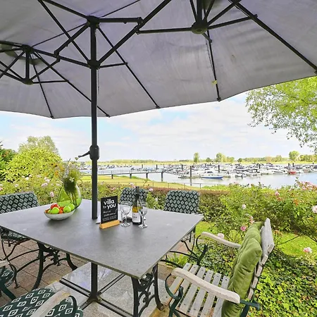 Rose Garden Дом отдыха Stevensweert